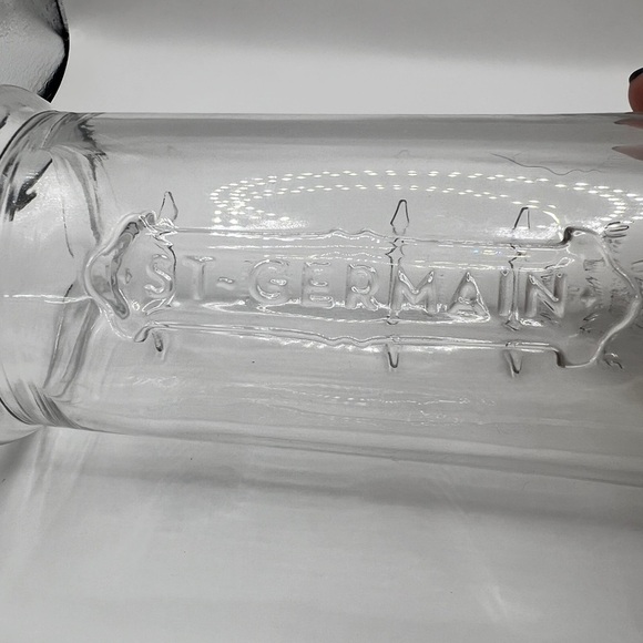 St Germain Liqueur Cocktail Carafe Pitcher with Embossed Recipe on glass - Picture 7 of 12